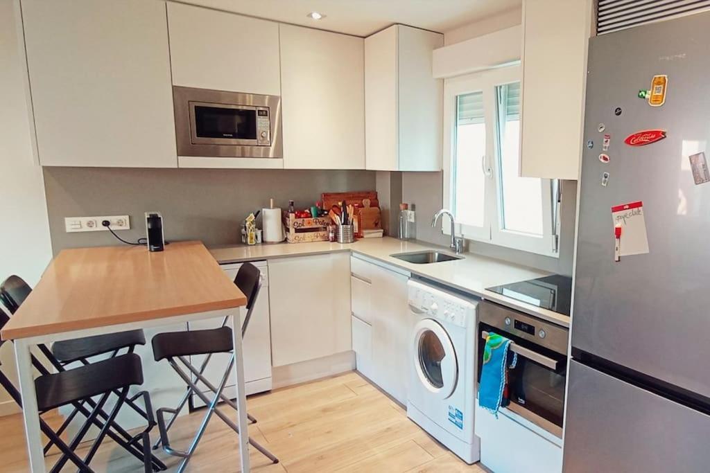 Apartamento En El Centro De Gijon Luaran gambar
